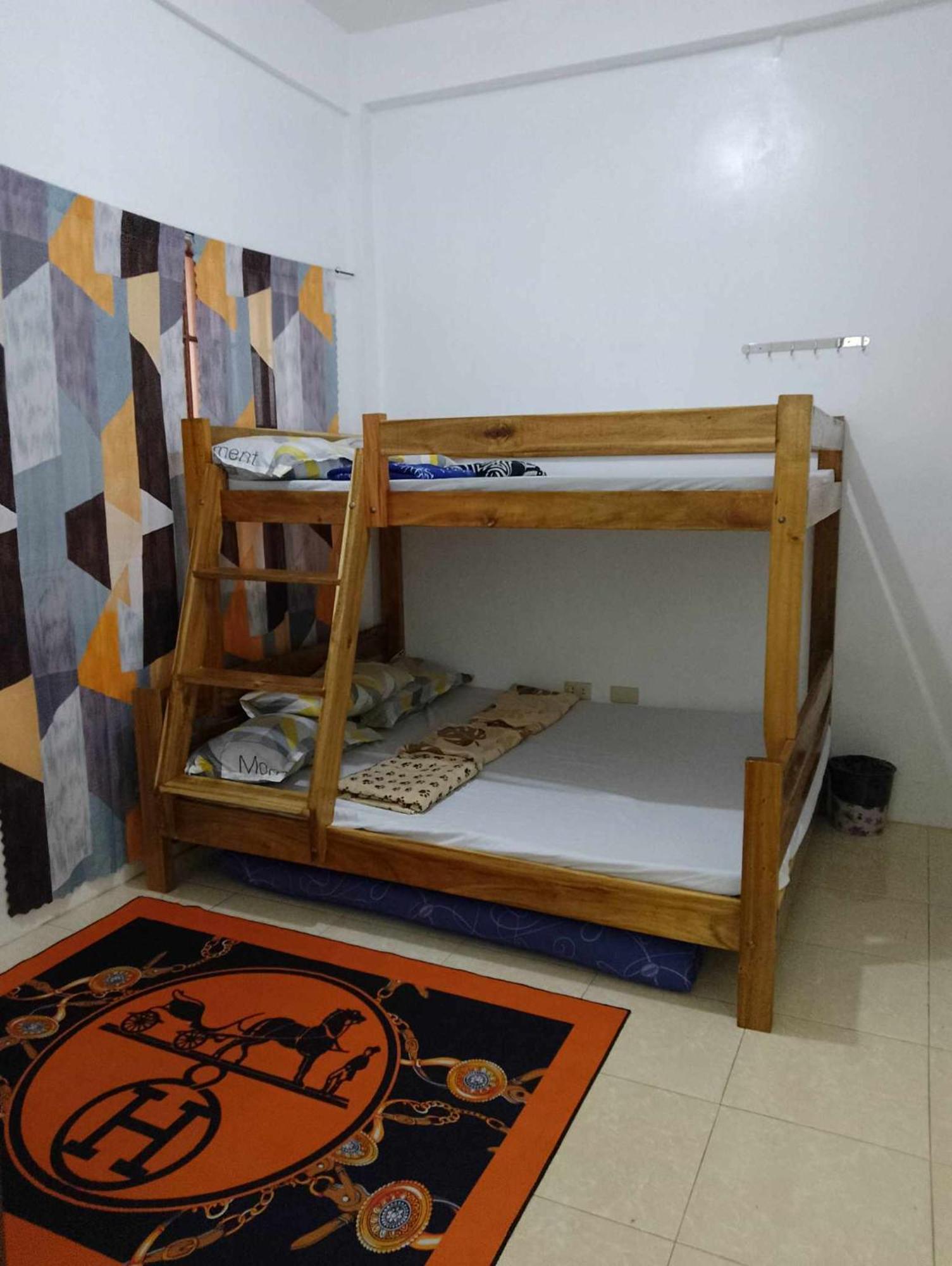 Apartament Estrelle Orange House - Backpackers Hub Puerto Princesa Zewnętrze zdjęcie