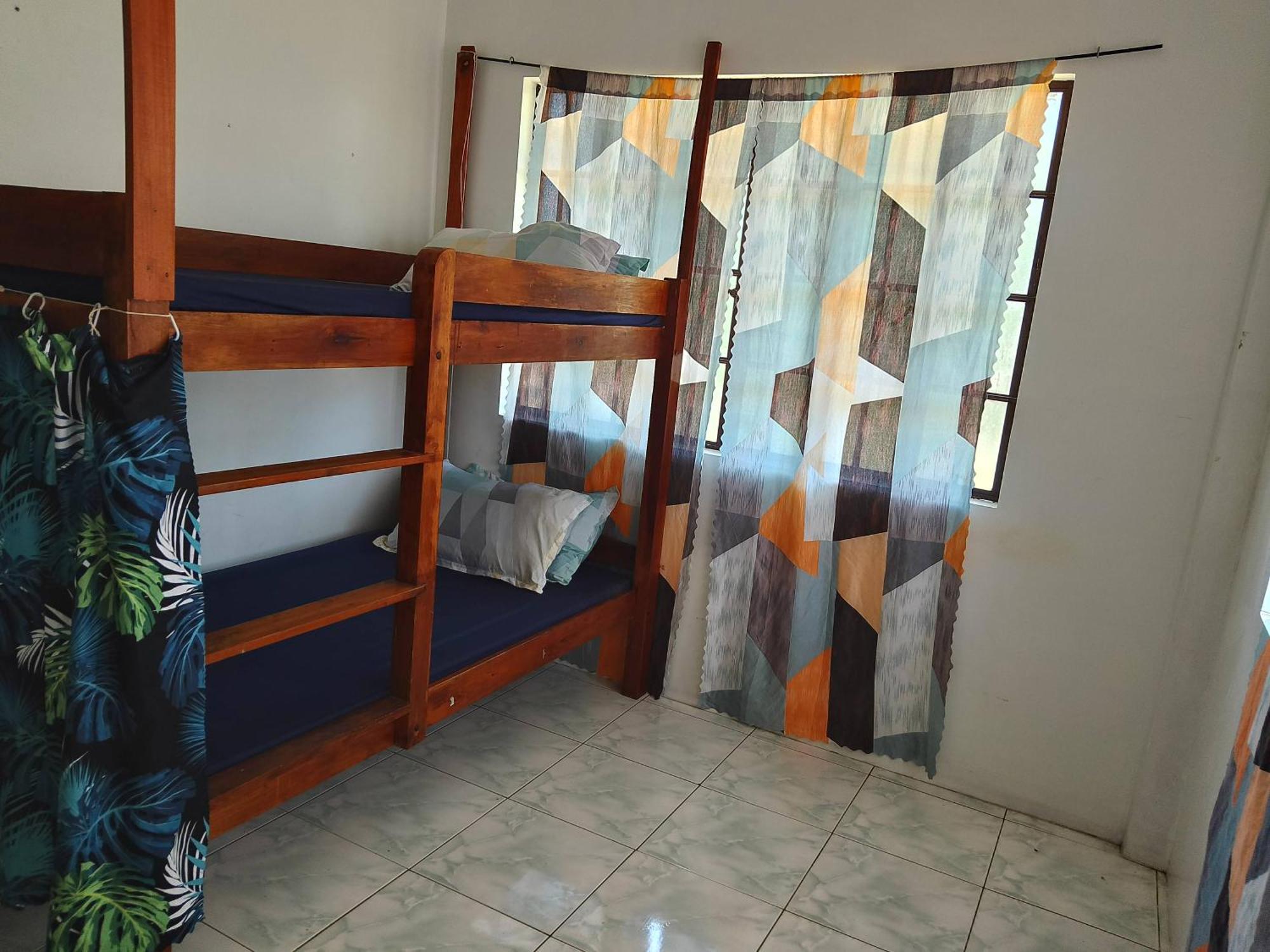 Apartament Estrelle Orange House - Backpackers Hub Puerto Princesa Zewnętrze zdjęcie