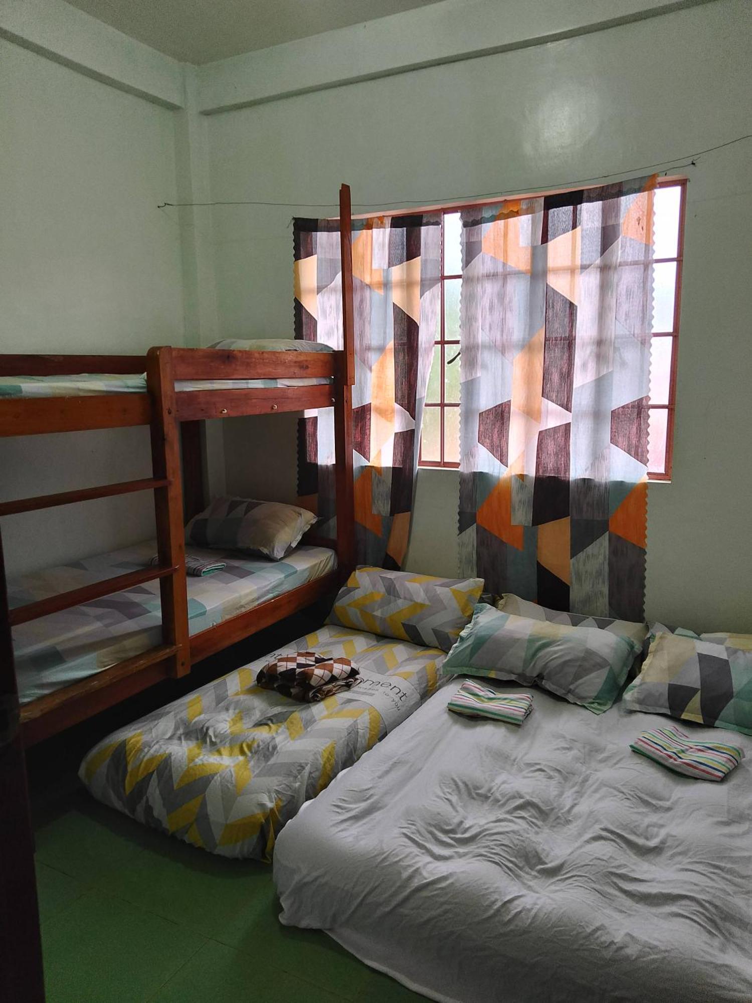 Apartament Estrelle Orange House - Backpackers Hub Puerto Princesa Zewnętrze zdjęcie